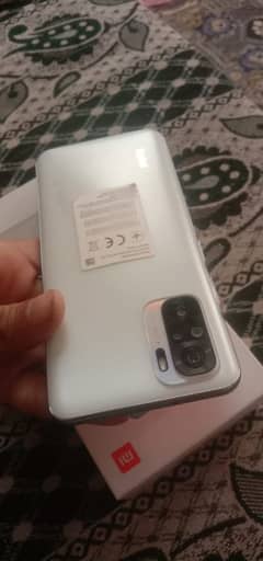 redmi note 10 4/128 all ok with box charger