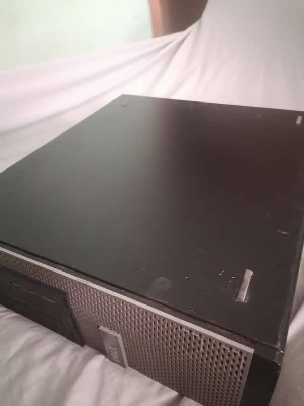 Dell optiplex 7010 Desktop & Monitor 0