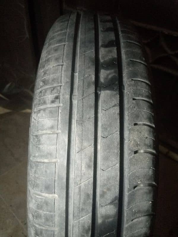 R 13 155/70 tubeless tyre ha achi condition me ha 3