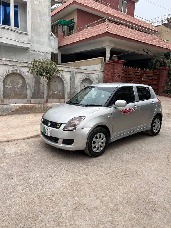 Suzuki Swift 2012 8