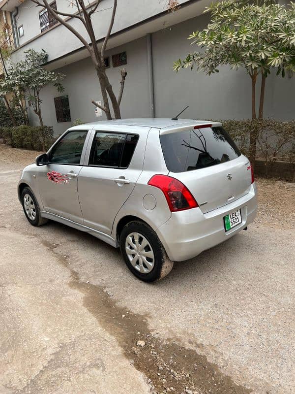 Suzuki Swift 2012 9