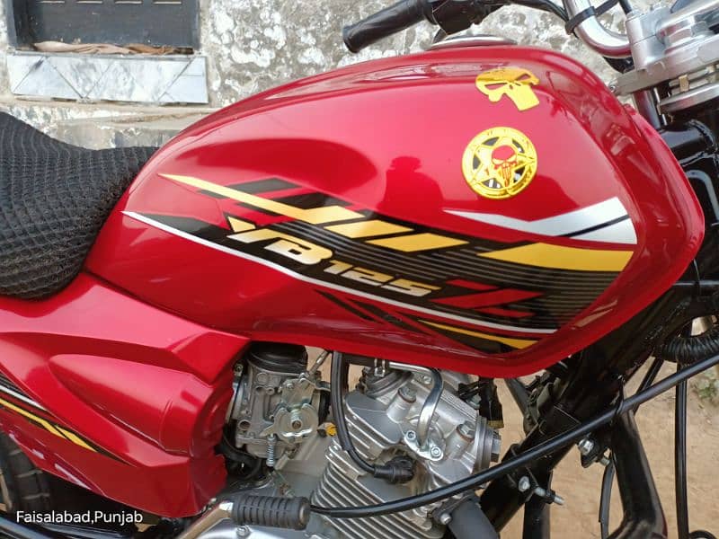 Yamaha yb125z Punjab number 03154621462 2