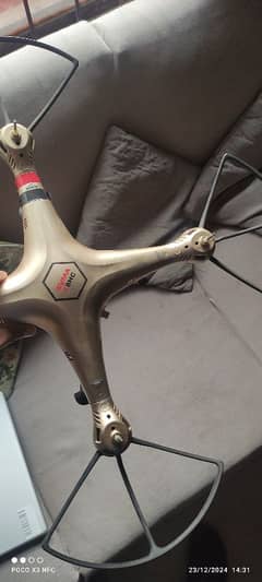 symc Drone almost new for sale with camera