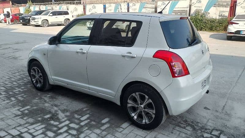 Suzuki Swift 2009 Japani 2023 Reg 17