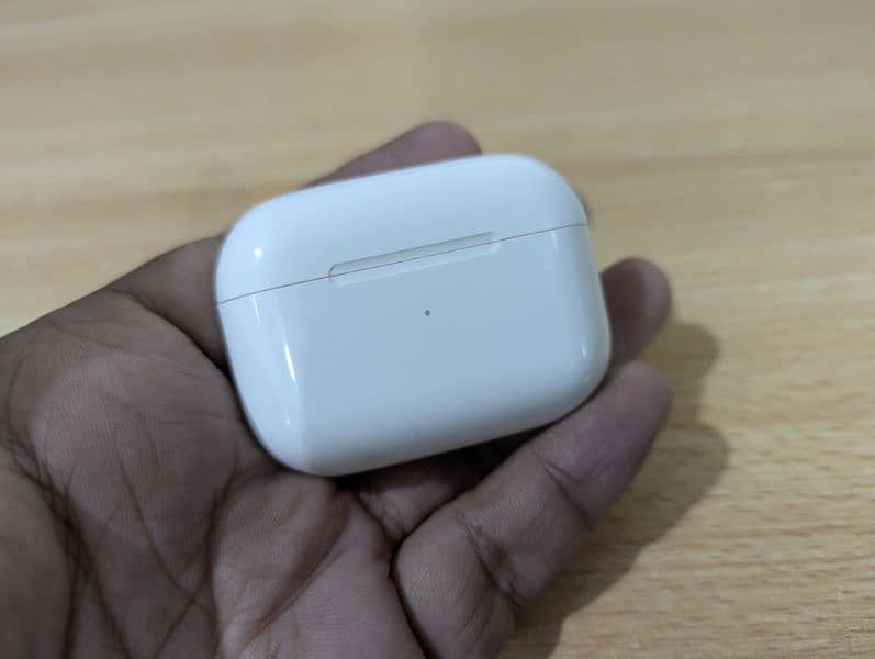 AirPods Pro 0