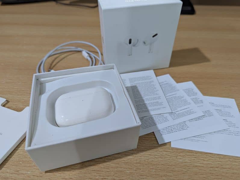 AirPods Pro 6