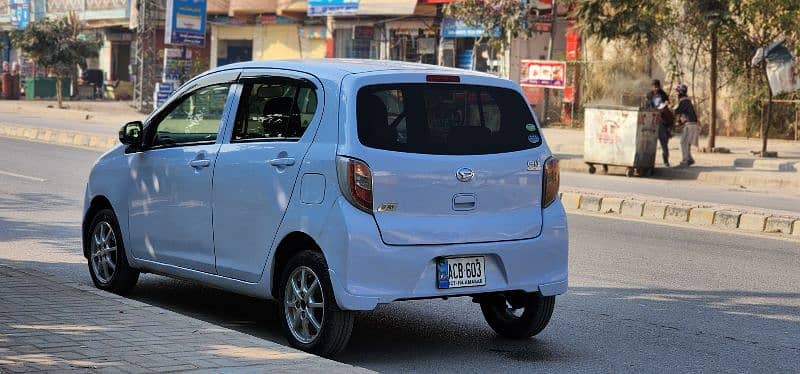 Daihatsu Mira 2013/17 eco idling stop,full pption,climate ac system 1