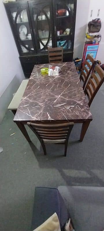 dinning table for sale urgent basis 0