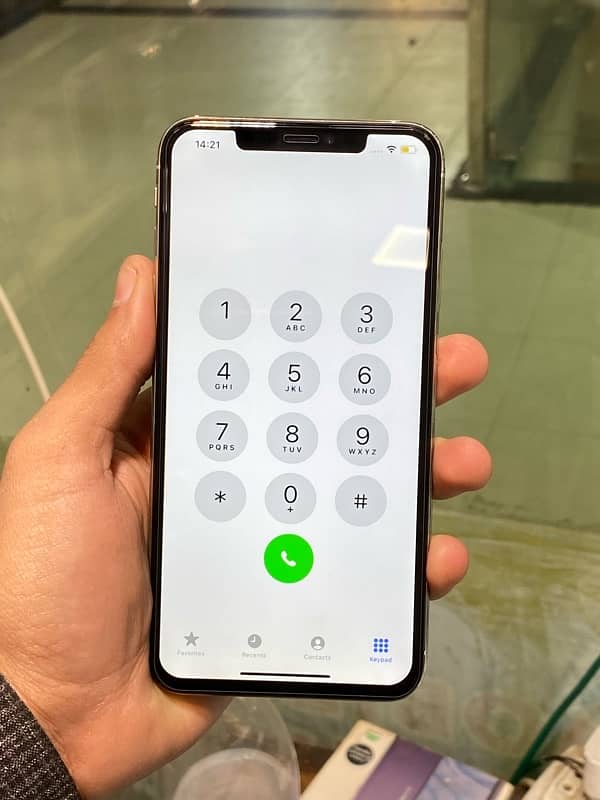 IPHONE XSMAX NON PTA FACTORY UNLOCK64GB 10by9condition face id true ok 1