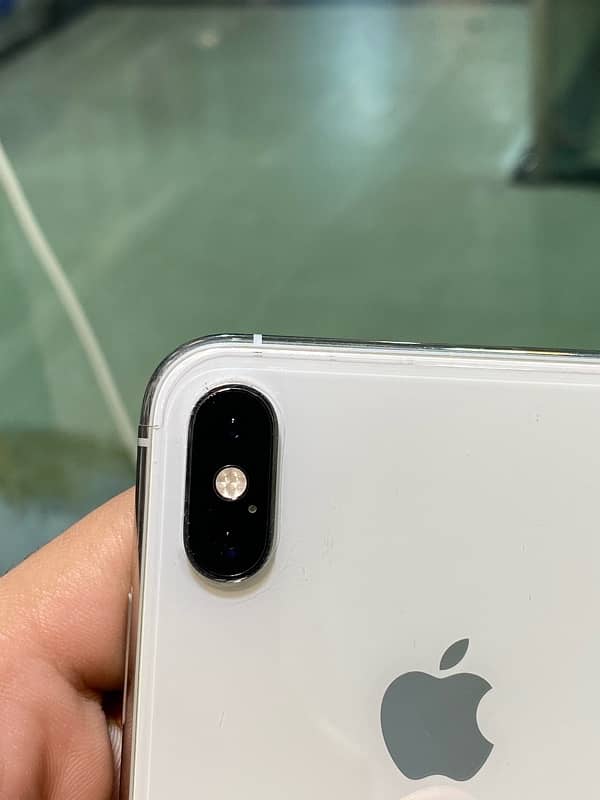 IPHONE XSMAX NON PTA FACTORY UNLOCK64GB 10by9condition face id true ok 3