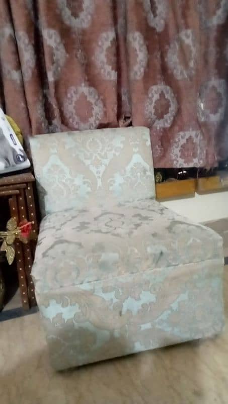 2 seater sofa 1