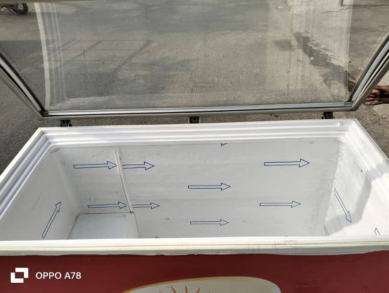 cool Bank deep freezer all ok good condition no fault 3