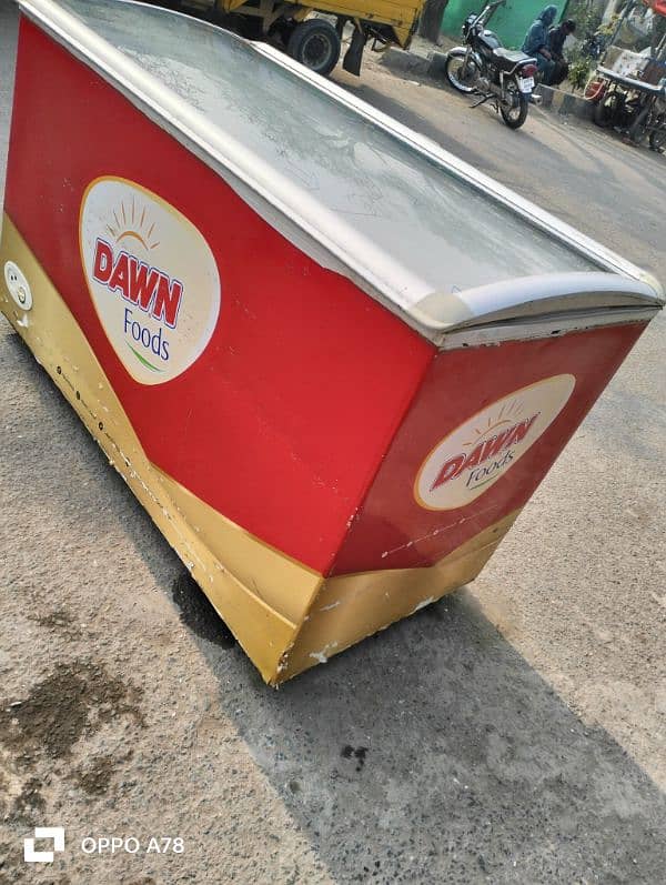 cool Bank deep freezer all ok good condition no fault 4