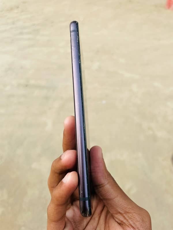 Motorola Z4 4/128 Best for Pubg Condition normal ha 3