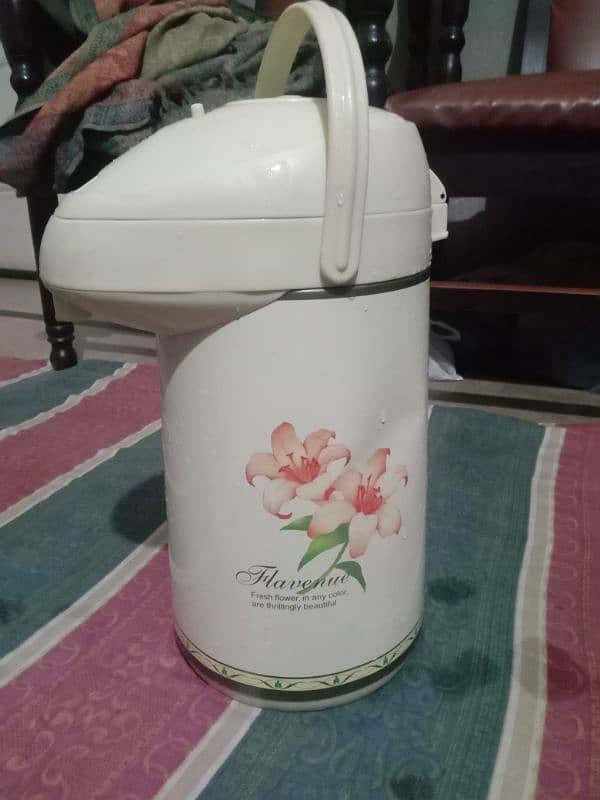 3 Litter Thermos For Sale 2