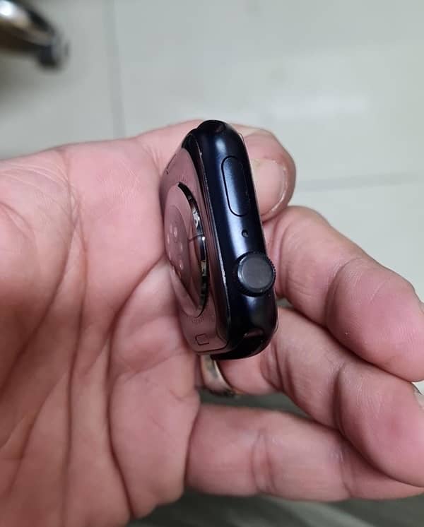 Apple Watch 9 45MM black colour 10/10 2