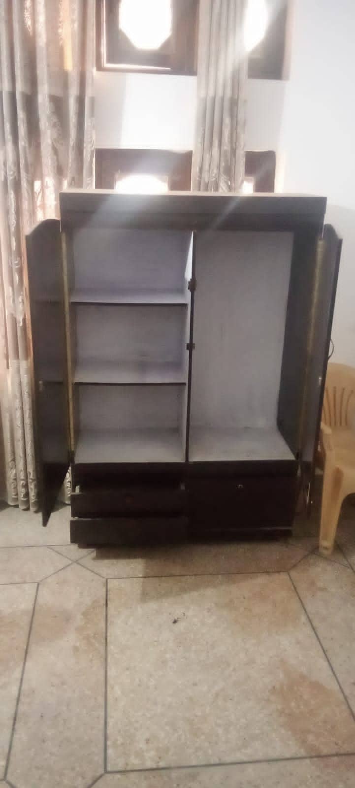 Wardrobe / Almari For Sale / Rawalpindi 1