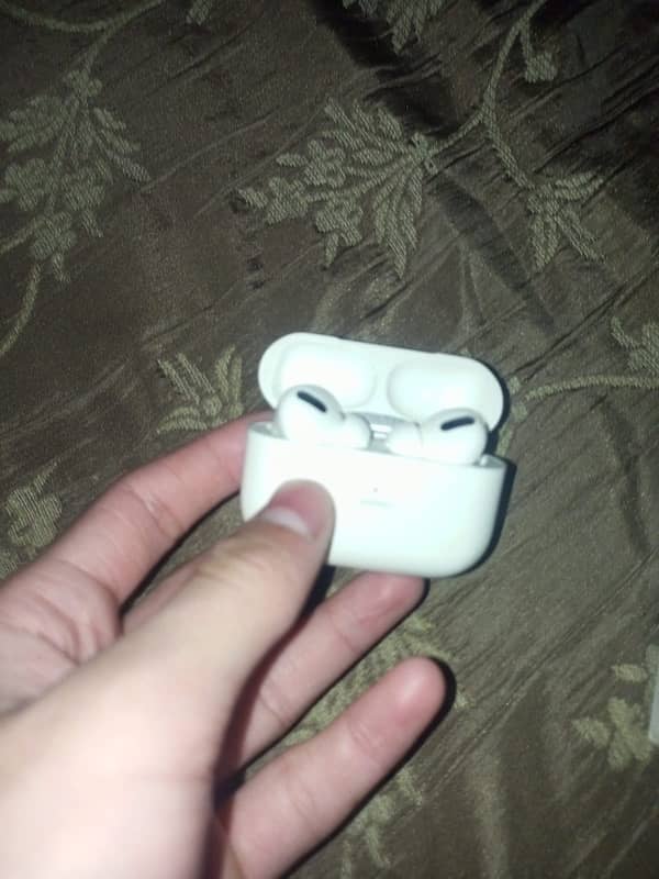 earpods for sale 2