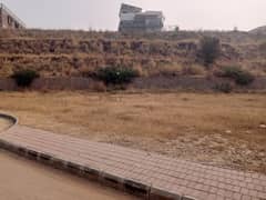 10 Marla plot for sale Bahria phase 8 Rawalpindi