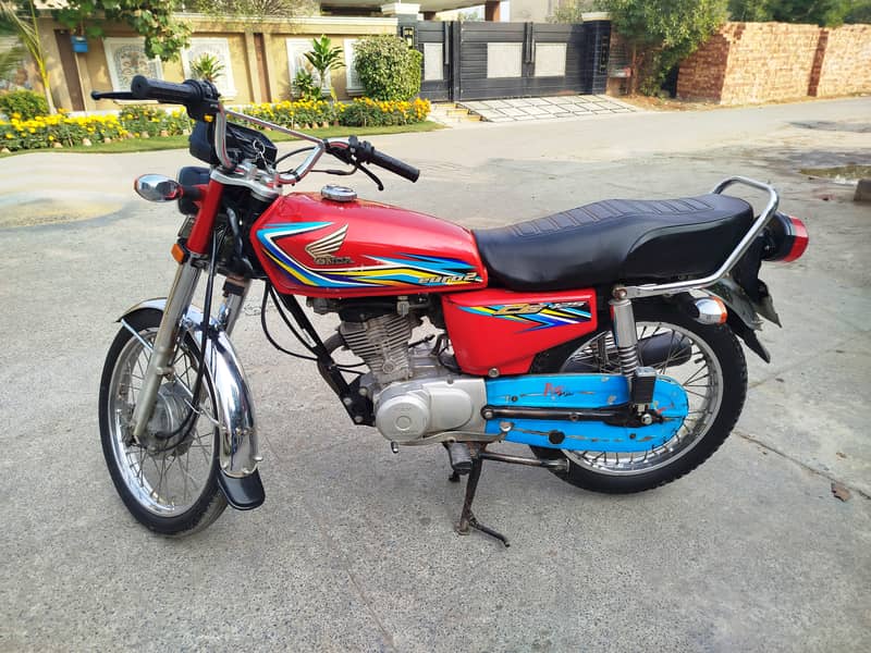 Honda CG 125 2019 8