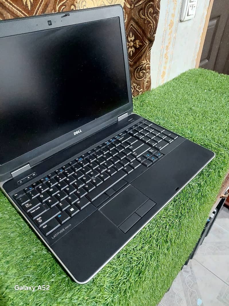 Dell latitude E6540 1