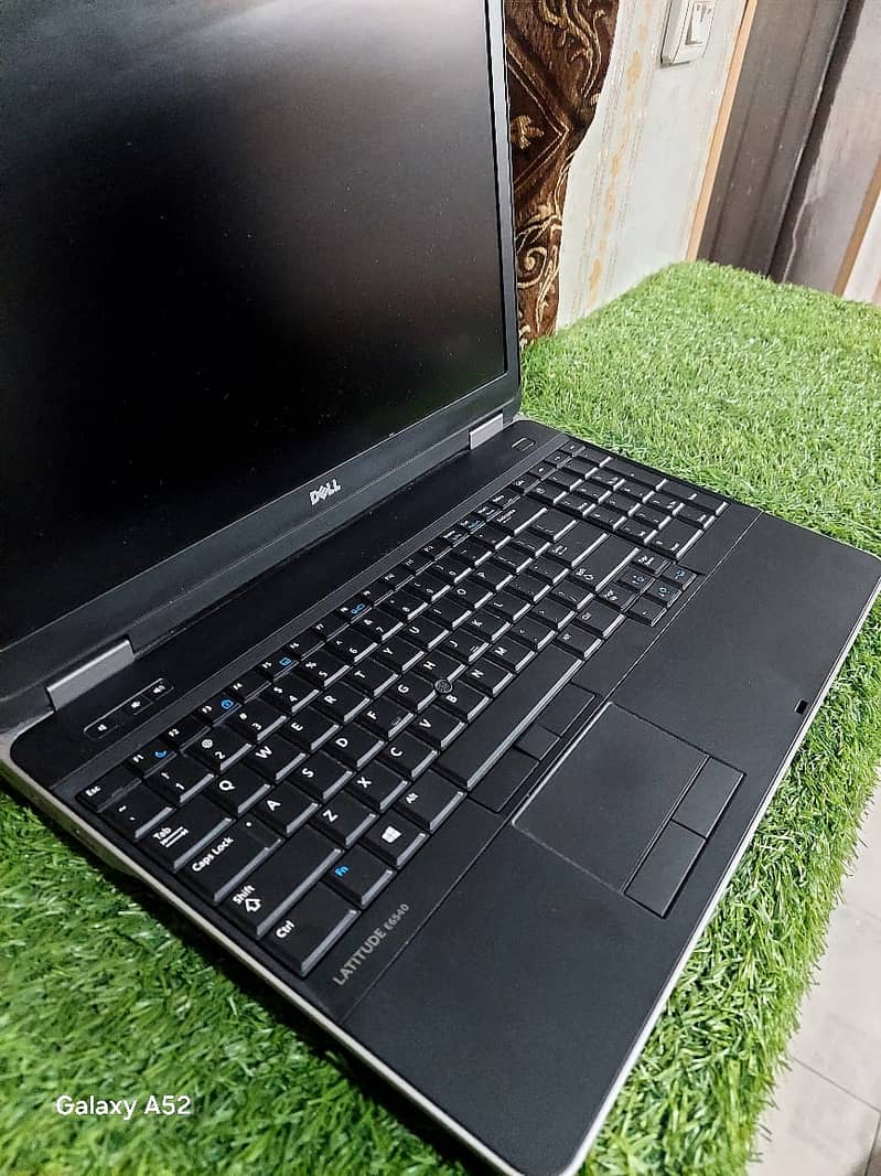 Dell latitude E6540 4