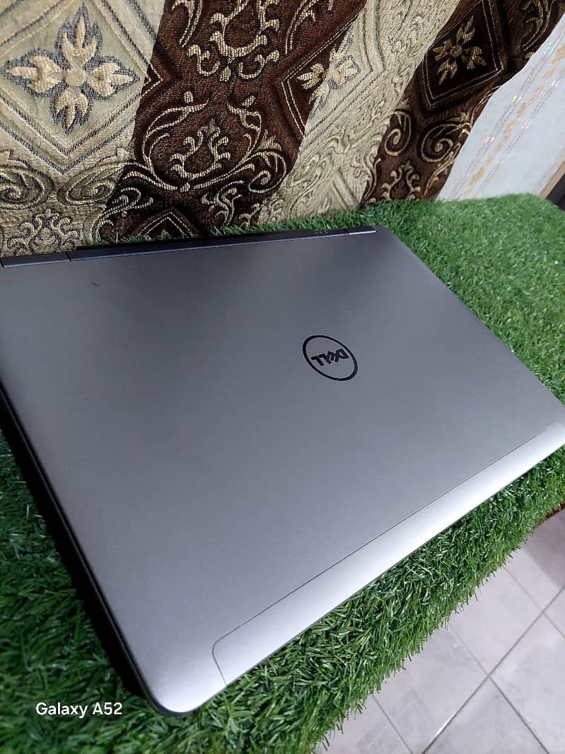 Dell latitude E6540 6