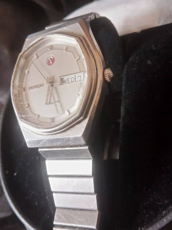 Rado Voyager Wristwatch (Vintage Classic) 3