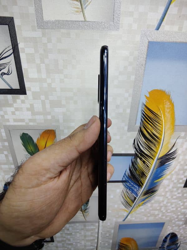 SAMSUNG S20 PLUS LCD LINE 3