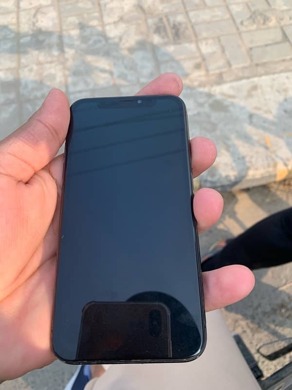 Iphone xs Esim non active 0