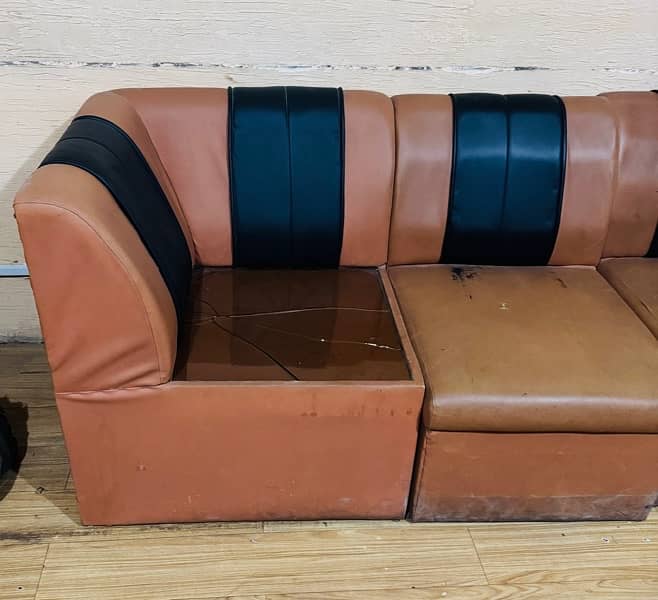 single seater office sofa for sale 7 pices 1