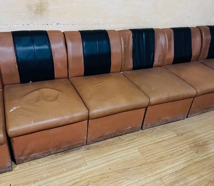 single seater office sofa for sale 7 pices 3