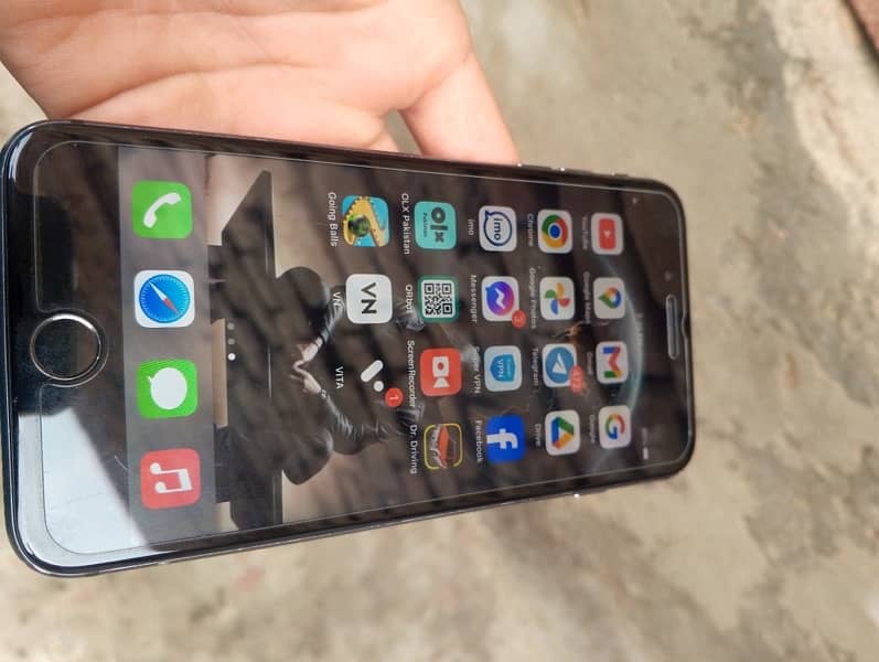 I phone 8plus 128gb non pta condition 10/8 7