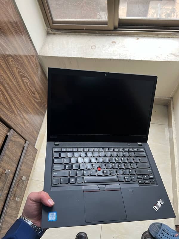 lenova thinkpad t490 cori 5 8th generation 5