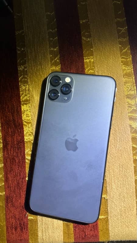 iphone 11 pro max 1