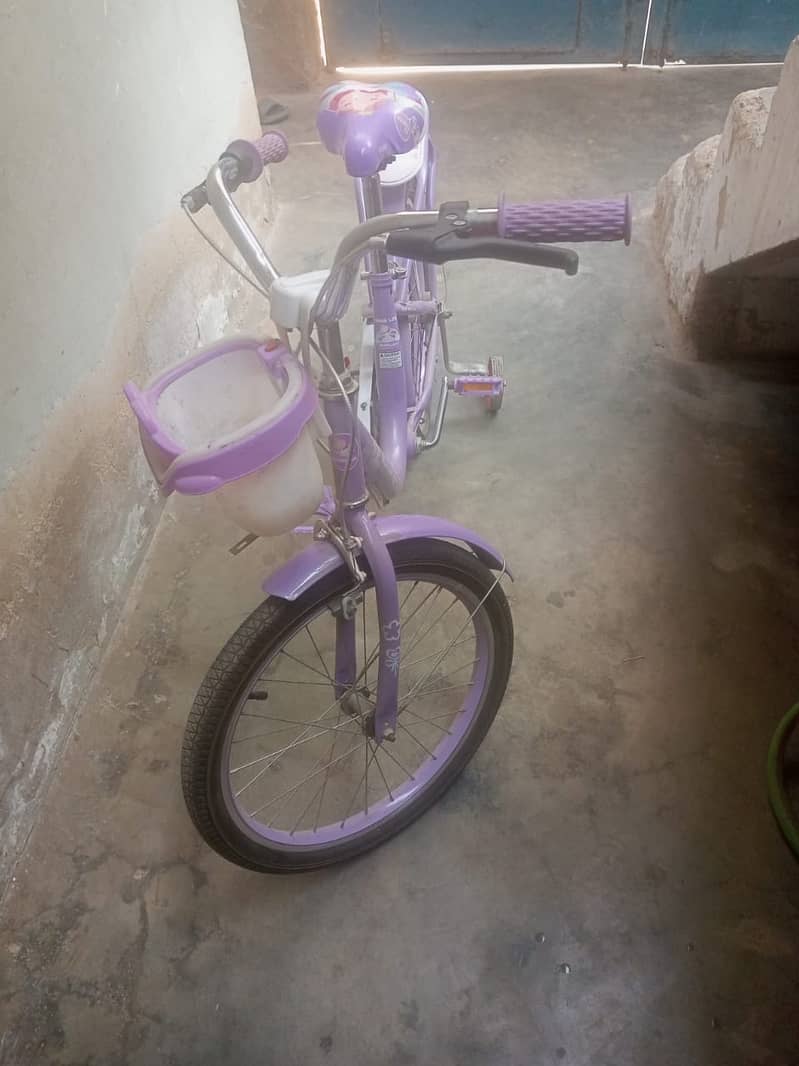 Girls Imported Cycle for Sale 1