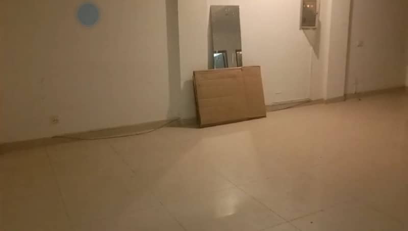 4 Marla 3rd Floor Office With Elevator For Rent In DHA Phase 6 Main Boulevard, Lahore. 8