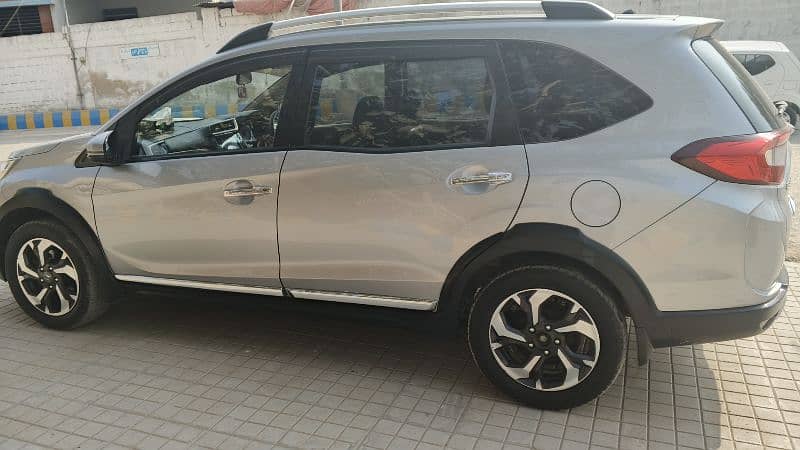 Honda BR-V S 2017 5