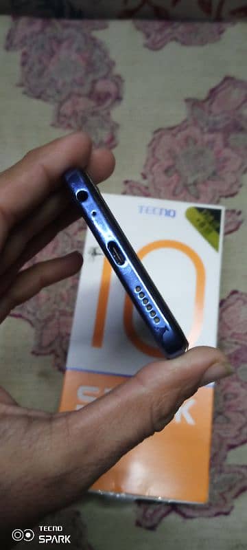 Tecno 10c box cover 8gb 128 neet no open shamsabad rwp 0