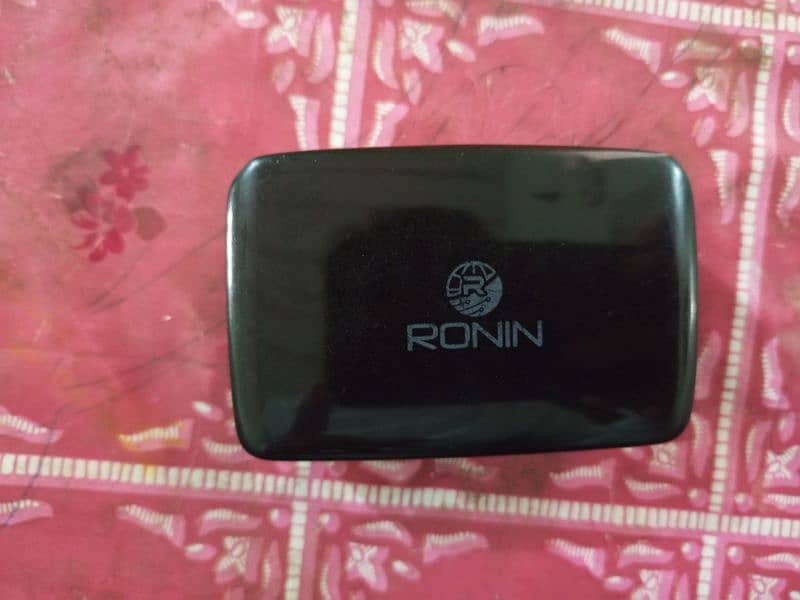 Ronin Earphones 0