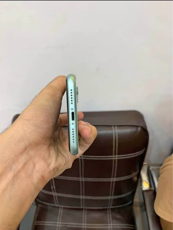 iphone 11 PTA Proved 128gb 1