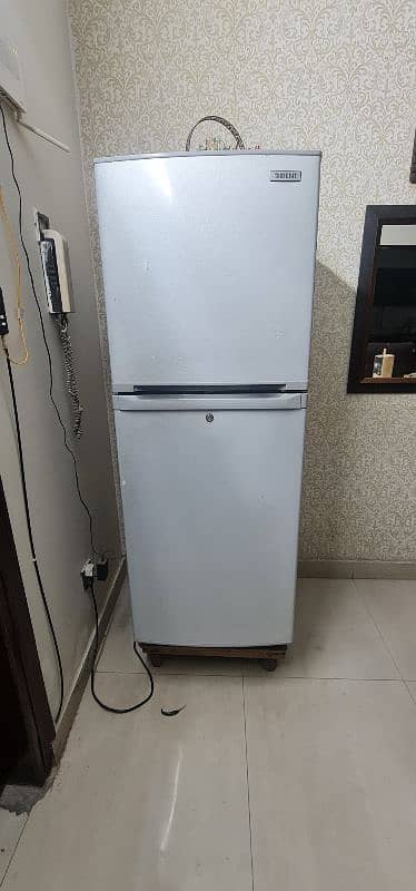 Orient refrigerator in excellent condition 0