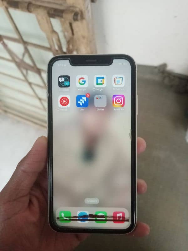 IPhone XR ((Non PTA)) 2