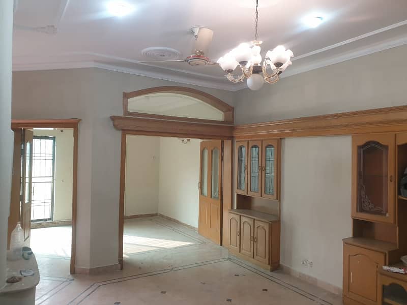 5 Marla Double Unit Beautiful Full House For Rent In Z Block Phase 3 DHA Lahore 0