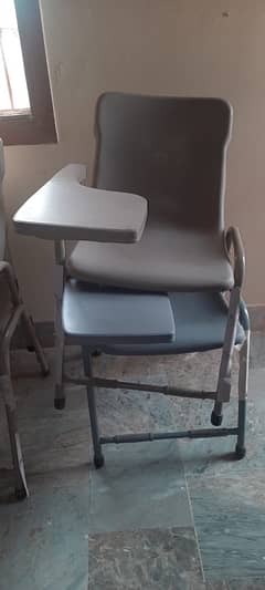 classroom study chairs