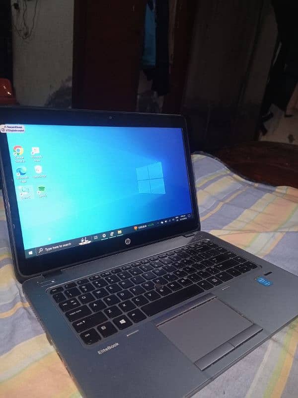 Hp Elite book Laptop touch Screen 3