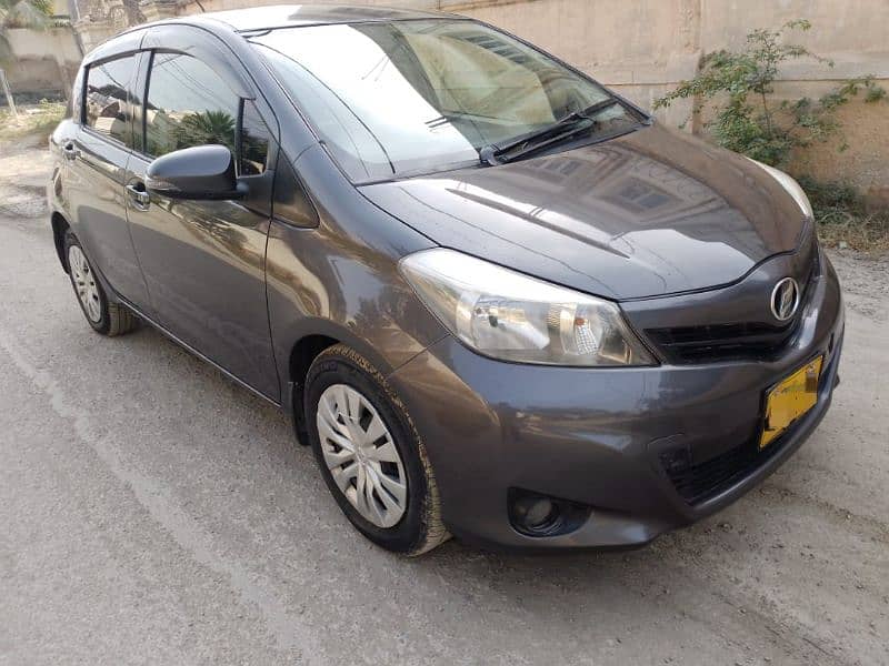 Toyota Vitz 2013 2