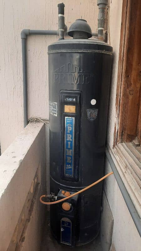 Prime 30 gallon geyser | Like brand new 7