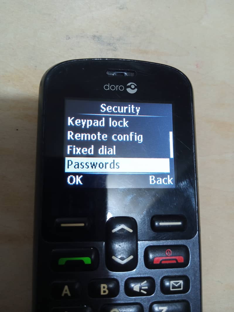 Doro Senior Button Phone - PTA approved 12