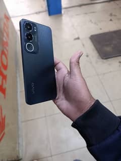 Vivo y19s